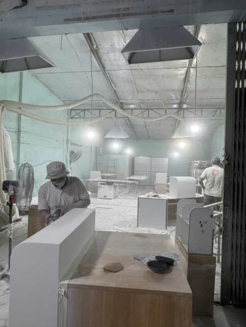 Xưởng sản xuất đá HCM